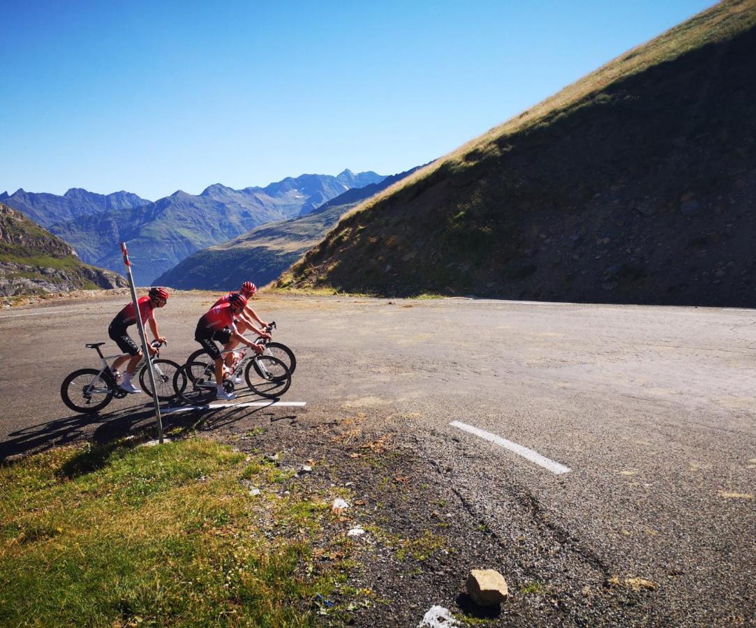 L'Argalyde Esprit Pyrenees Wellness & Cycling Appartement Ayzac-Ost Buitenkant foto