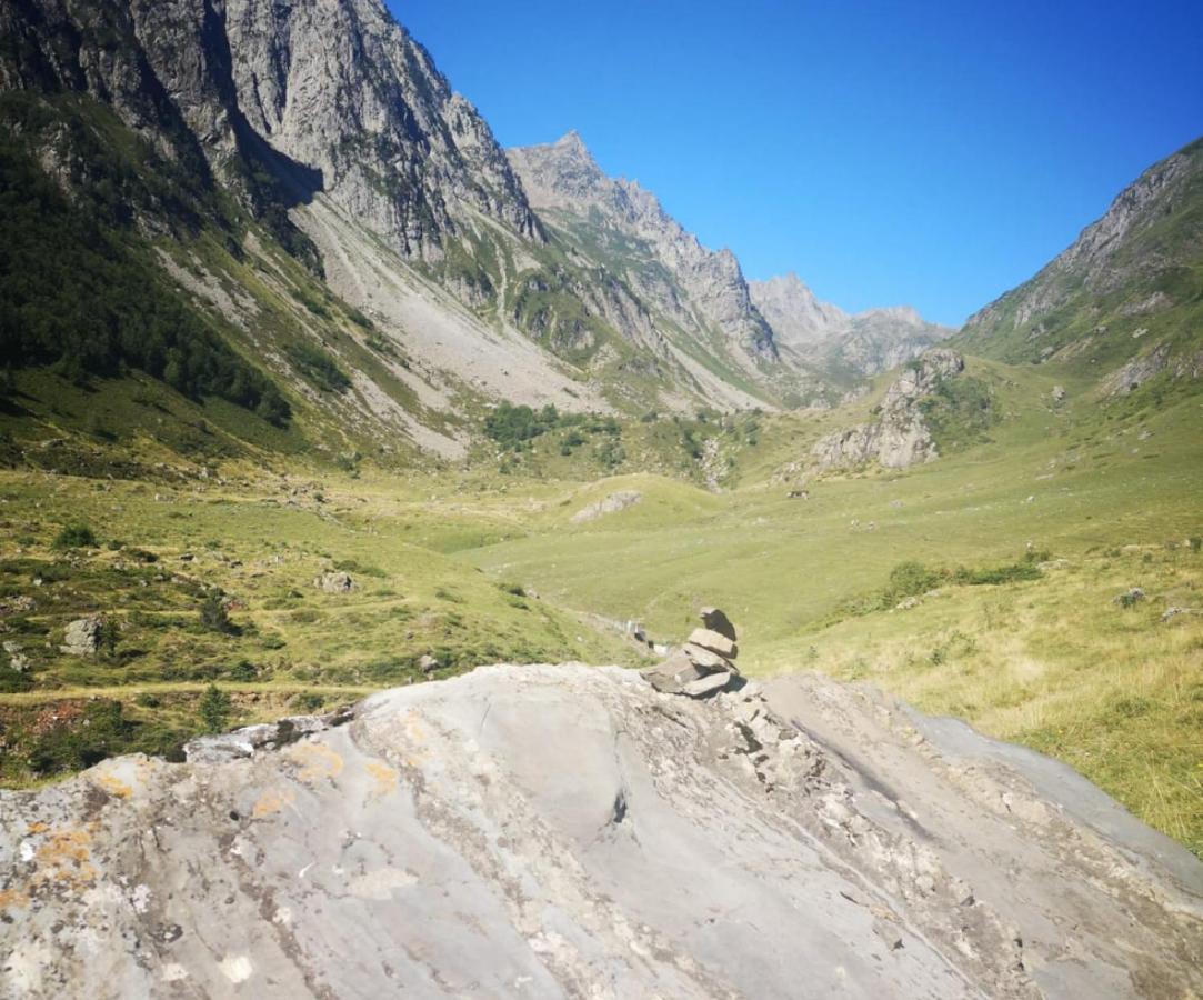 L'Argalyde Esprit Pyrenees Wellness & Cycling Appartement Ayzac-Ost Buitenkant foto